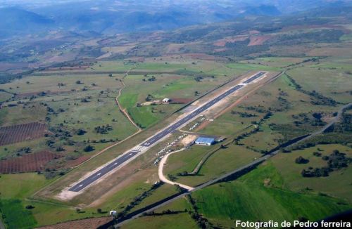 Aerodromo de Azinhoso